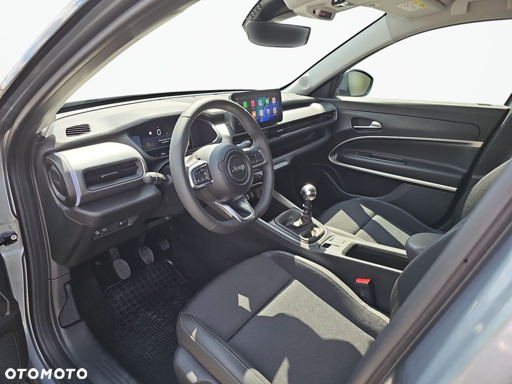 Jeep Avenger 1.2 GSE T3 Summit FWD - 10