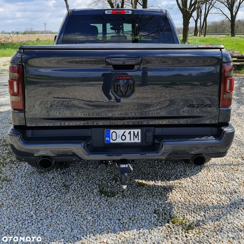 Dodge RAM 1500 5.7 4x4 - 6