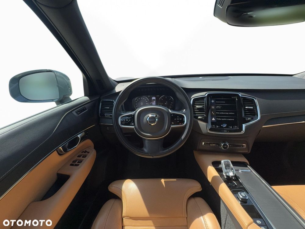 Volvo XC 90 - 15