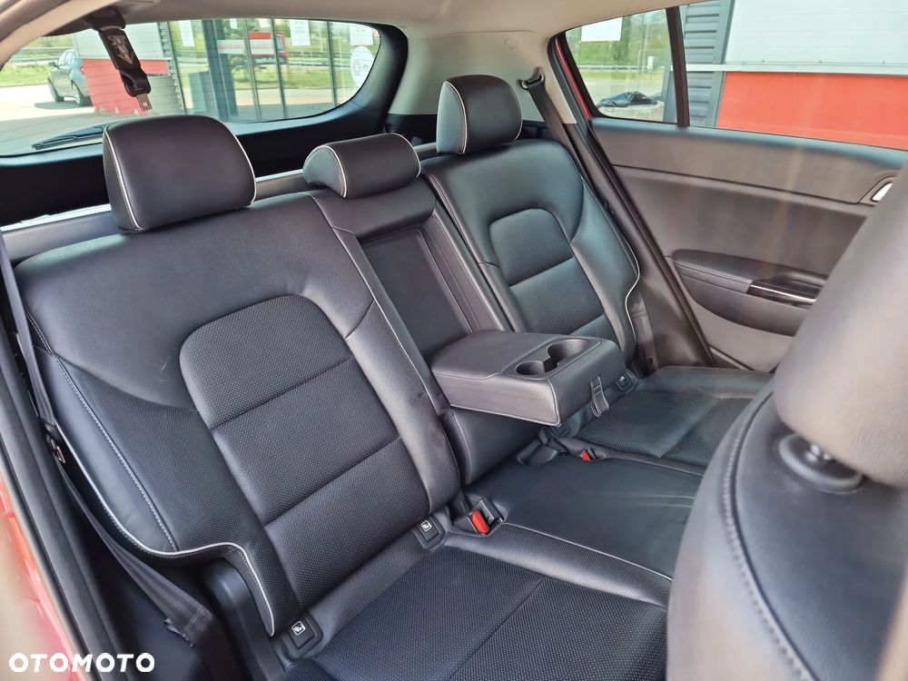 Kia Sportage 1.6 T-GDI Business Line 4WD DCT - 17