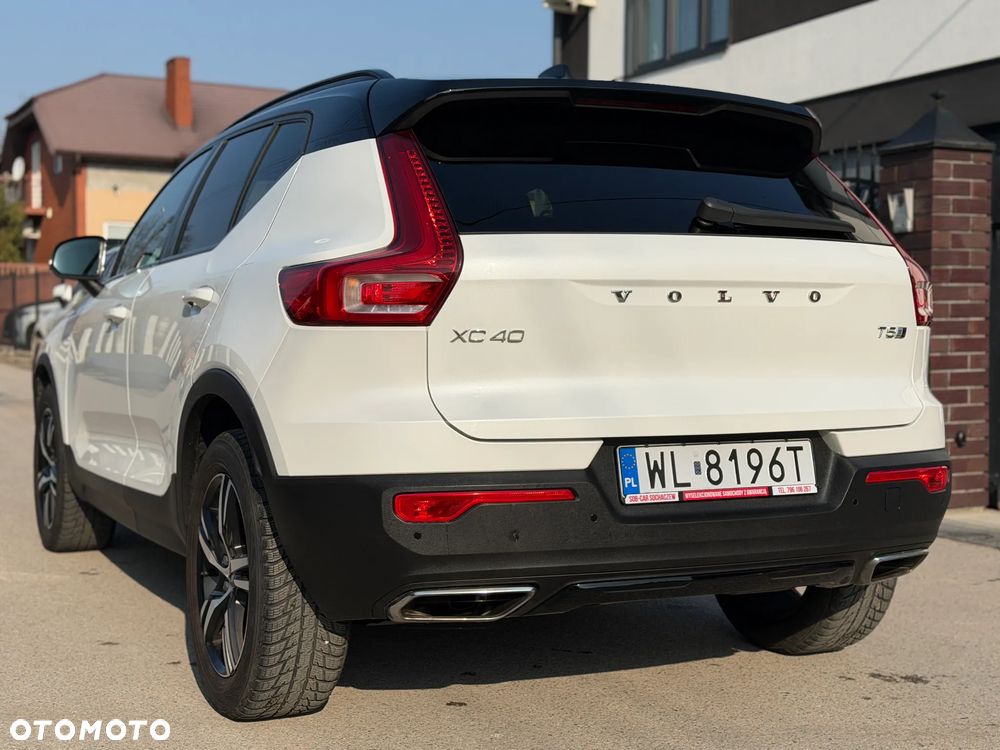 Volvo XC 40 T5 AWD R-Design - 6