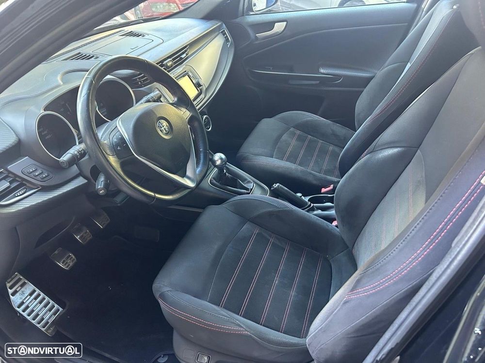 Alfa Romeo Giulietta 1.6 JTDm Super - 6