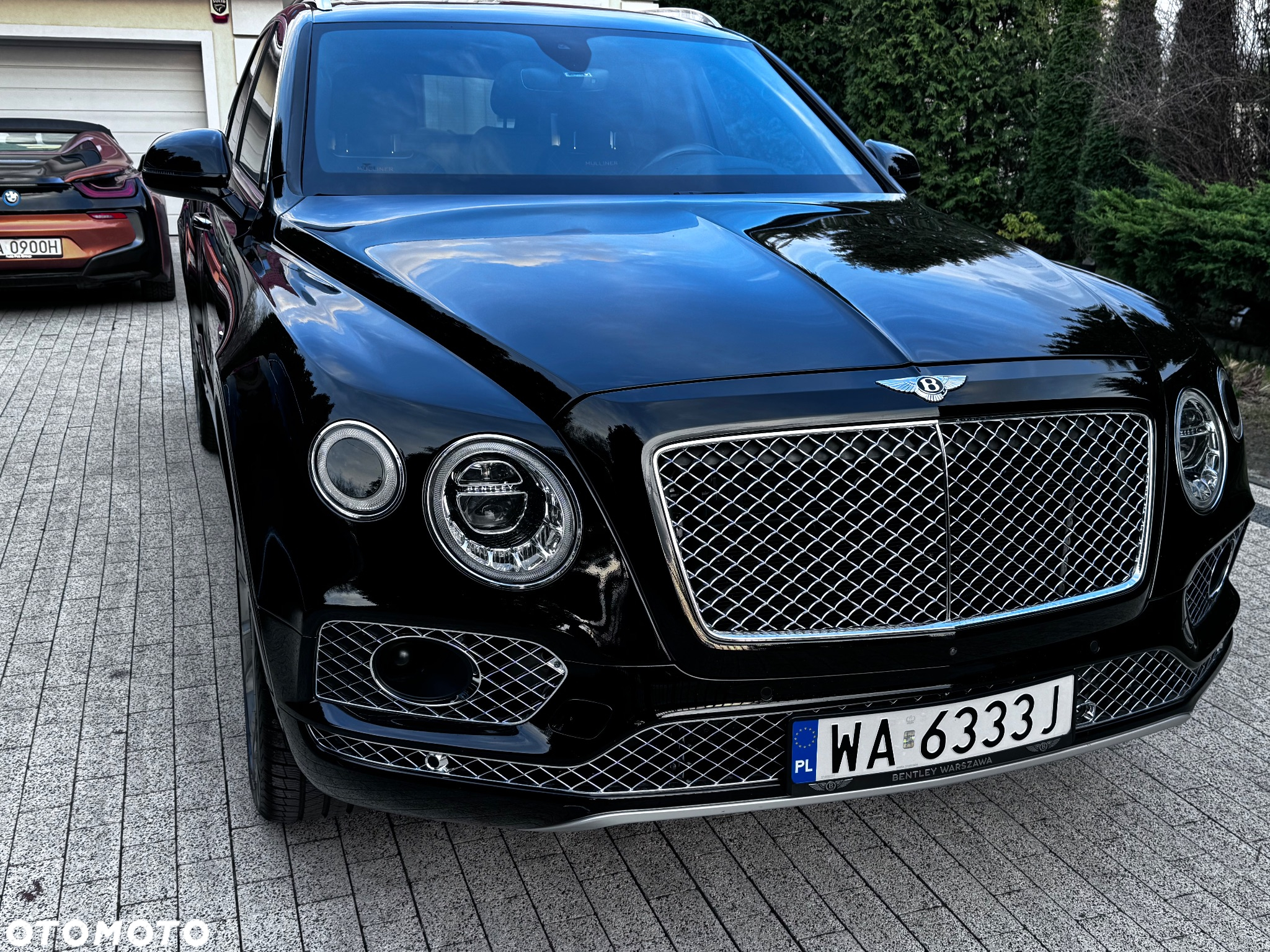 Bentley Bentayga W12 Mulliner - 21