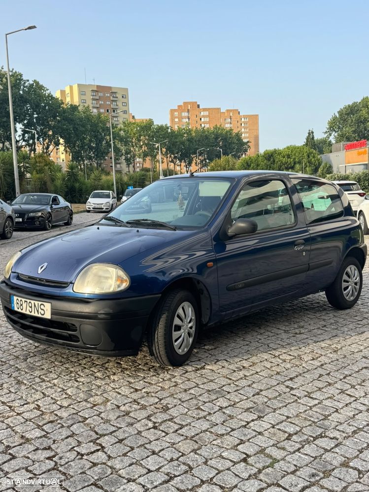 Renault Clio 1.2 RT - 6