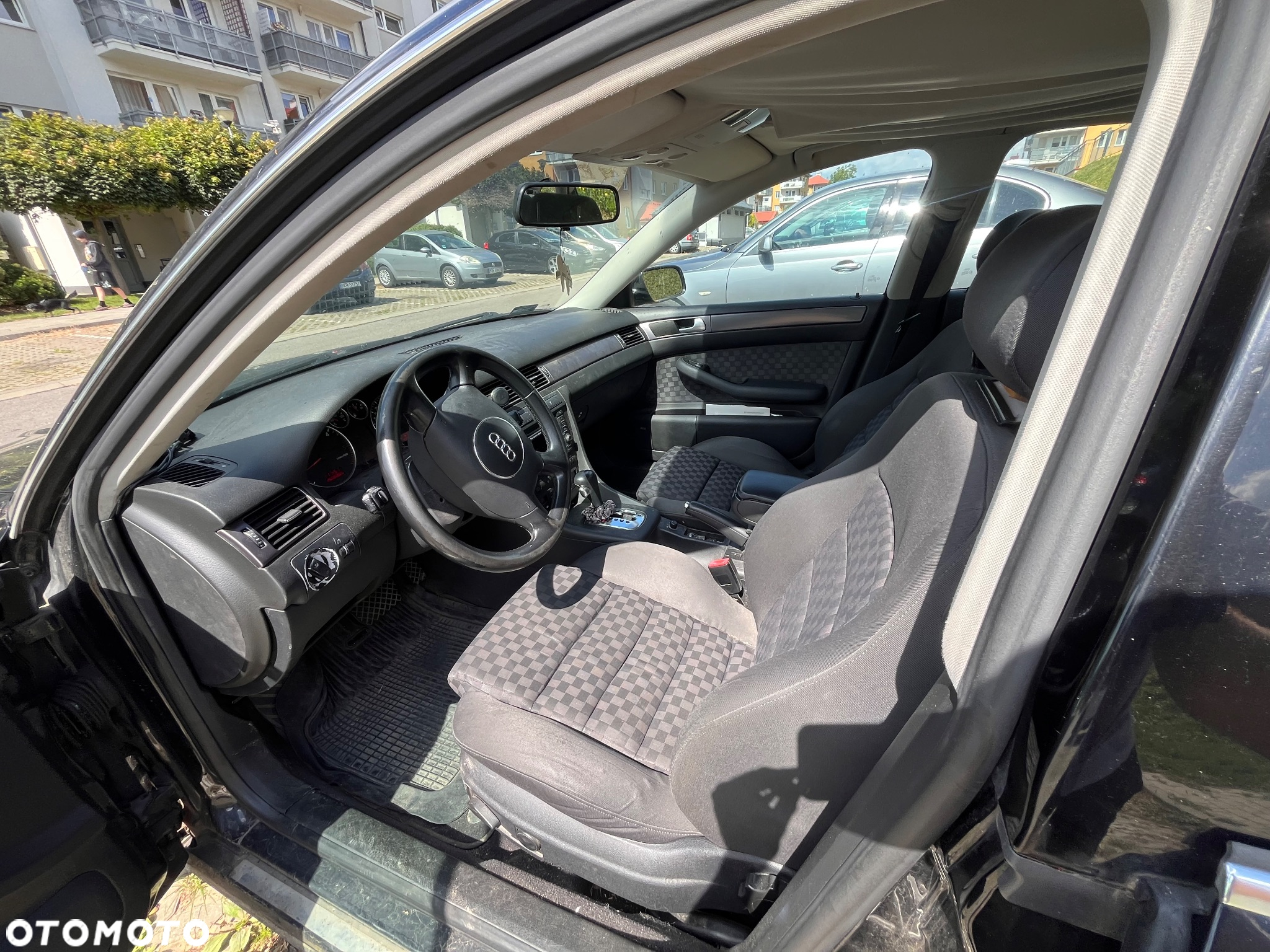 Audi A6 ver-a6-2-5-tdi-tiptr - 17