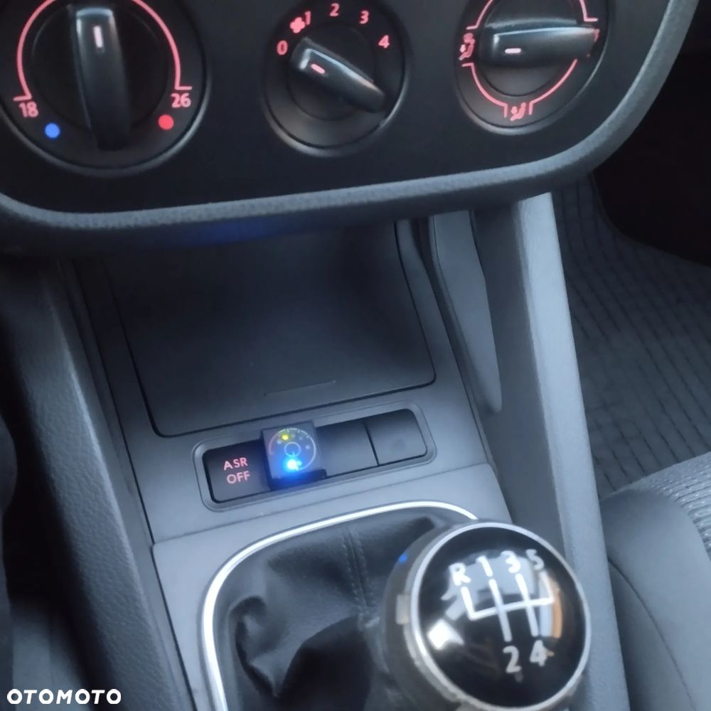 Volkswagen Golf 1.6 Trendline - 10