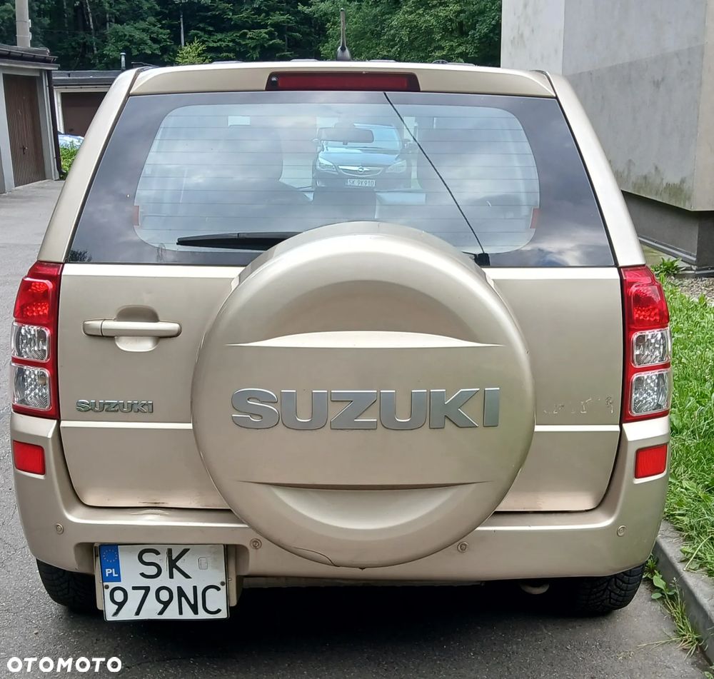 Suzuki Grand Vitara 2.7 V6 - 14