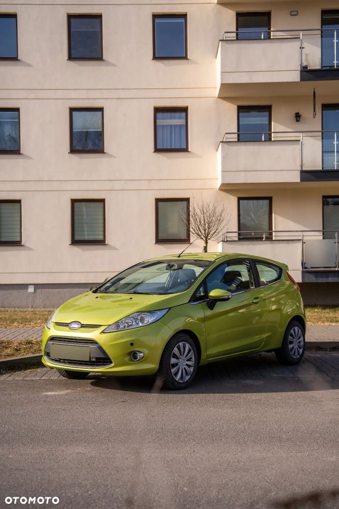 Ford Fiesta 1.4 Titanium - 2