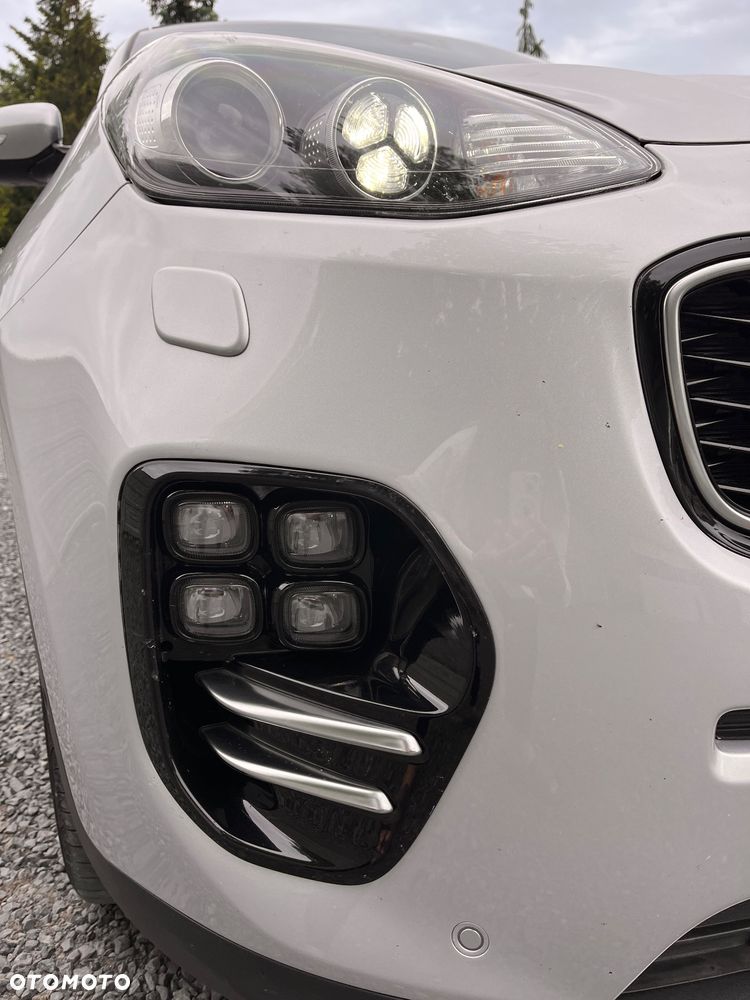 Kia Sportage 2,0 CRDI AWD GT Line - 10