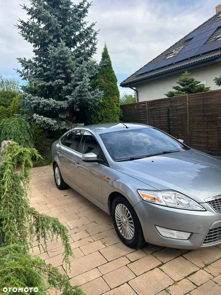 Ford Mondeo - 10