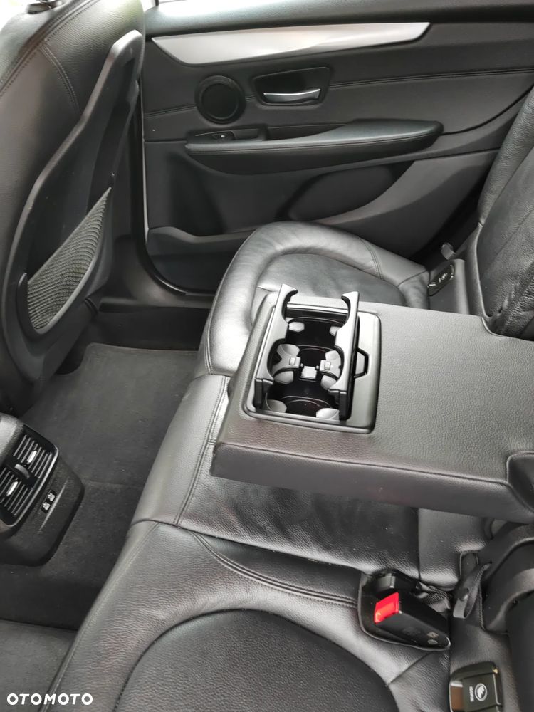 BMW Seria 2 218d GT - 18