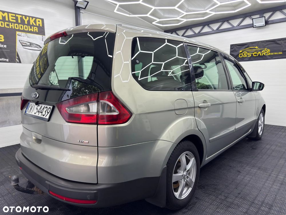 Ford Galaxy 2.0 TDCi Ghia - 2