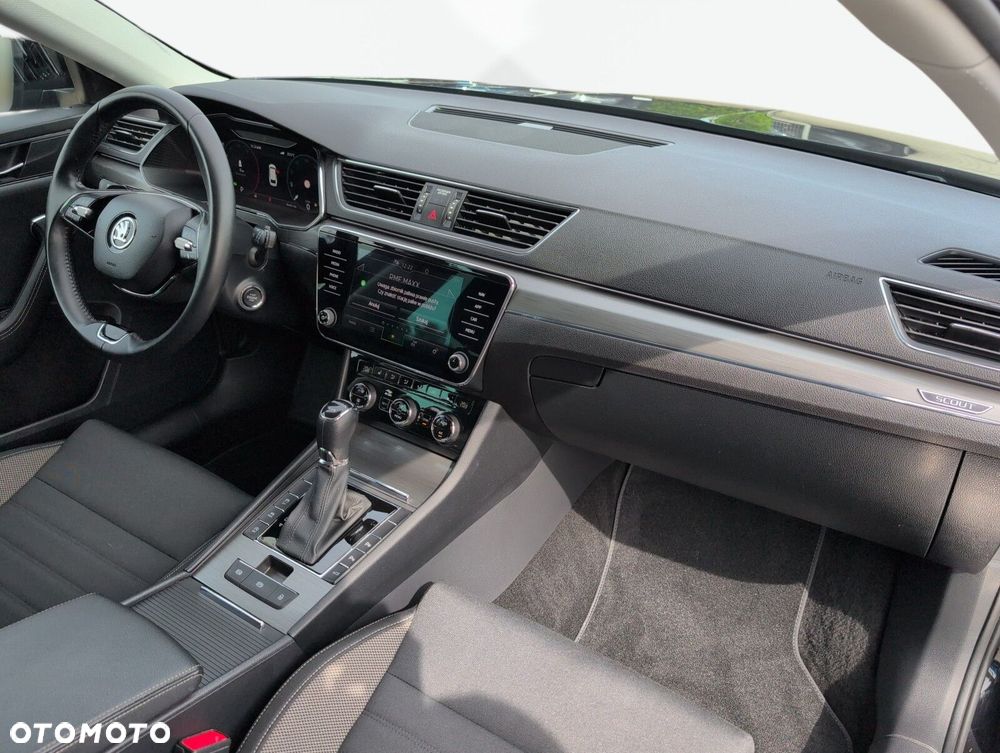 Skoda Superb 2.0 TDI SCR 4x4 Scout DSG - 19