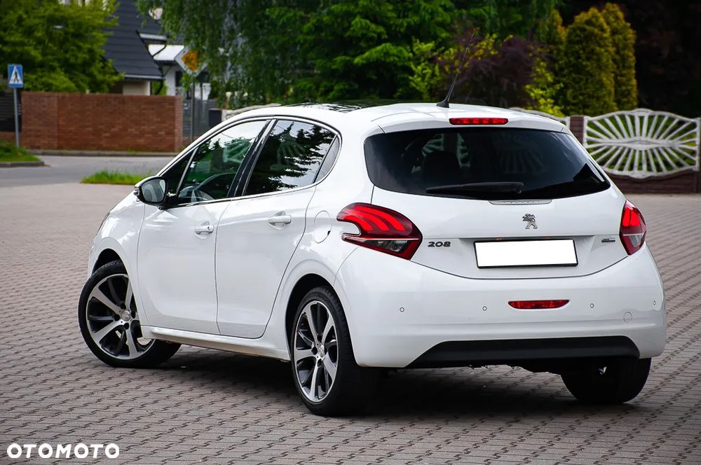 Peugeot 208 PureTech 110 Stop & Start Tech Edition - 16