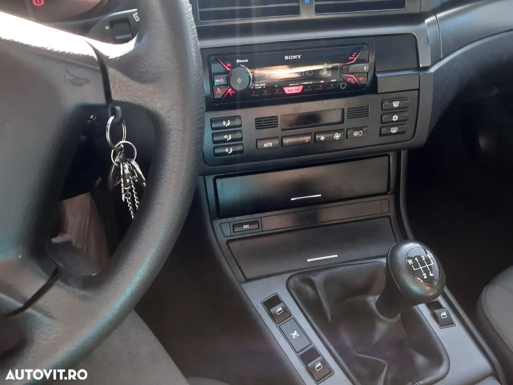 BMW Seria 3 - 12
