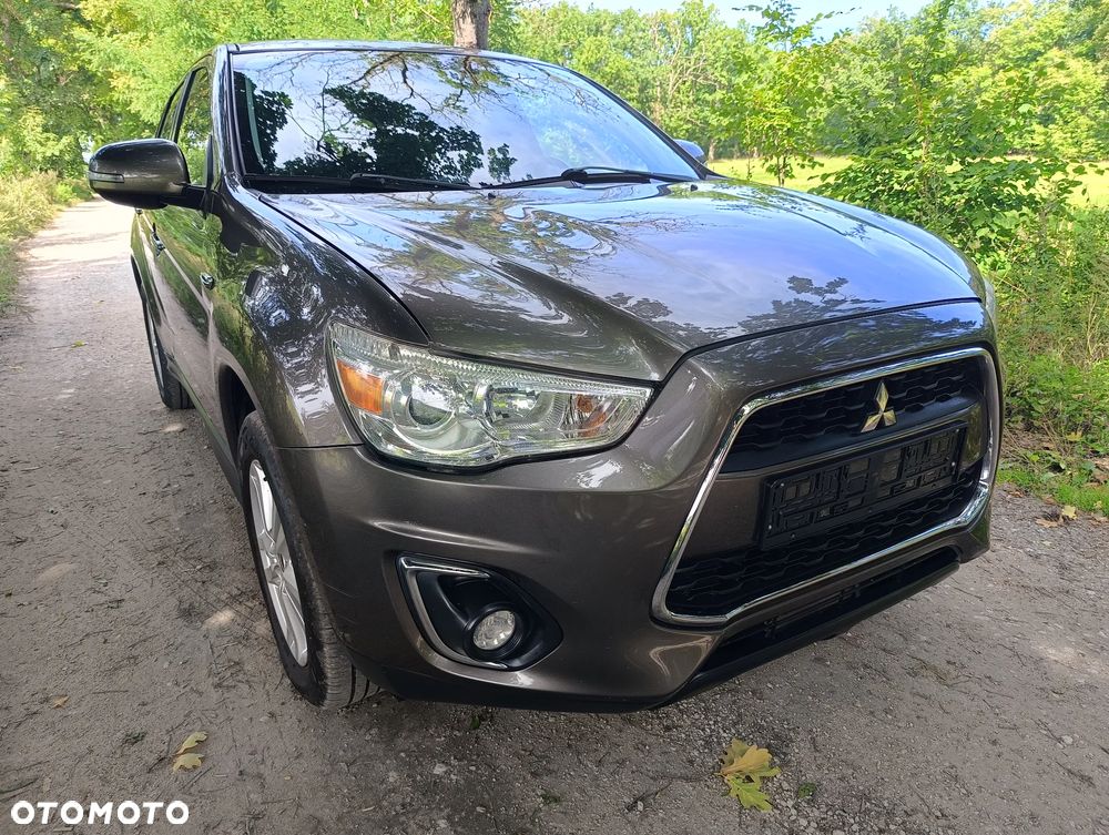 Mitsubishi ASX 1.8 DID Inform - 11