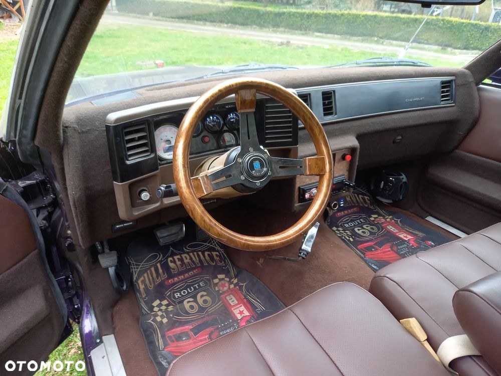 Chevrolet El Camino - 8