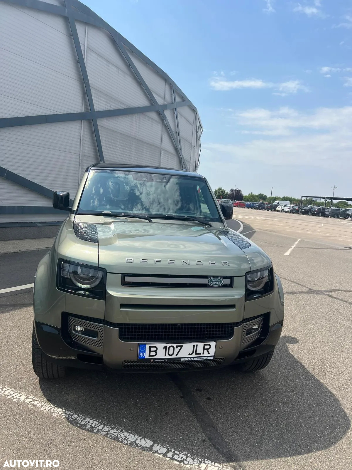 Land Rover Defender 110 3.0D 250 MHEV X-Dynamic SE - 6