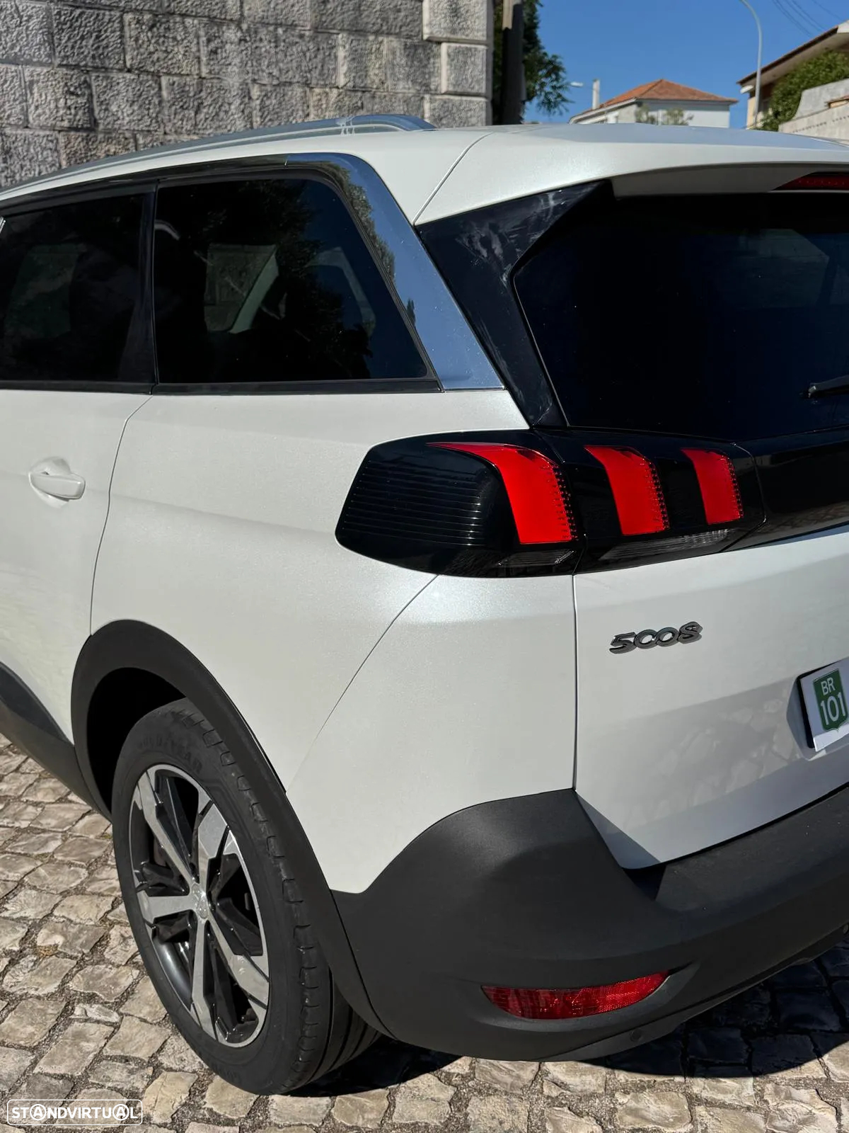 Peugeot 5008 BlueHDI 130 EAT8 Allure Business-Pack - 23