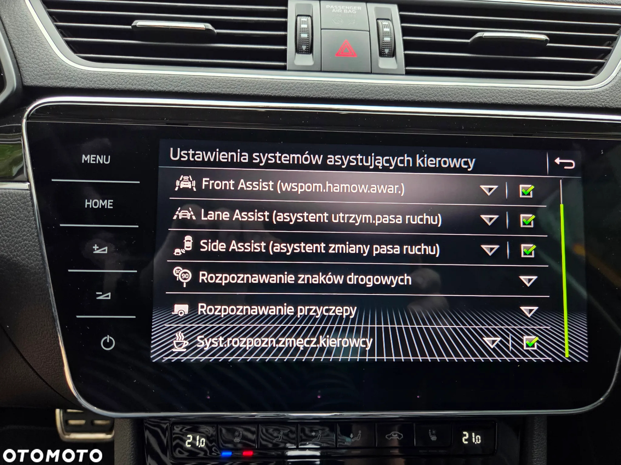 Skoda Superb 2.0 TDI SCR L&K DSG - 23
