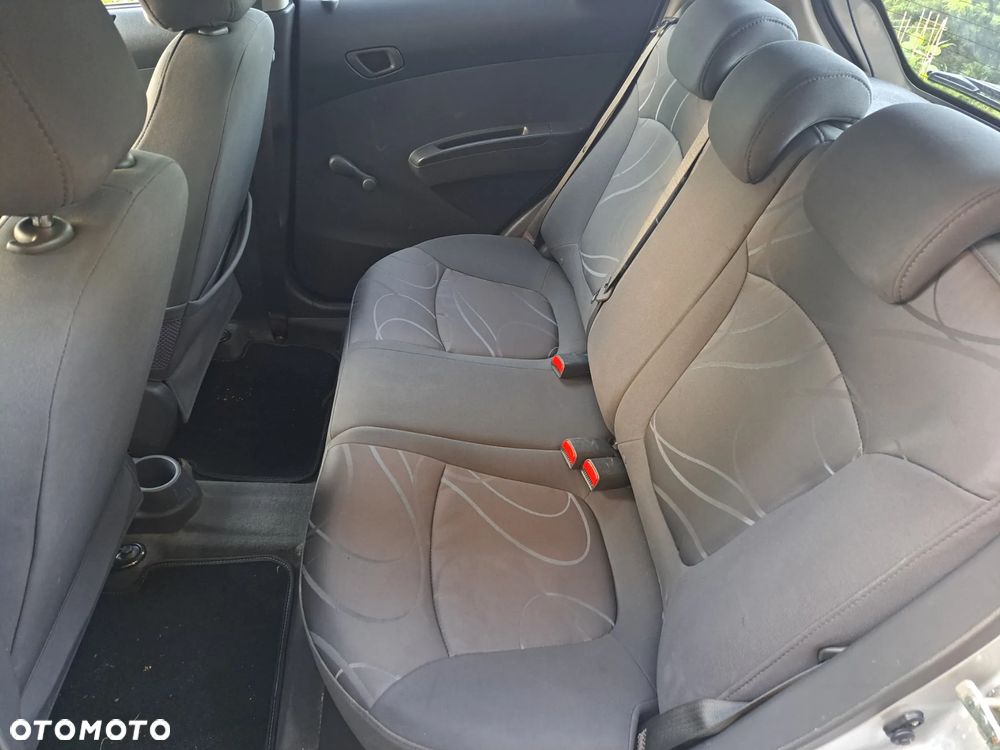 Chevrolet Spark - 11