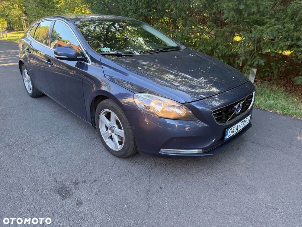 Volvo V40 ver-t3-momentum - 5