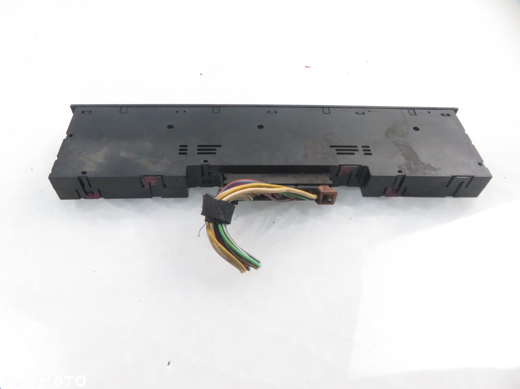 WŁĄCZNIK PODGRZEWANIA FOTELI BMW 5 E39 8373718 - 5