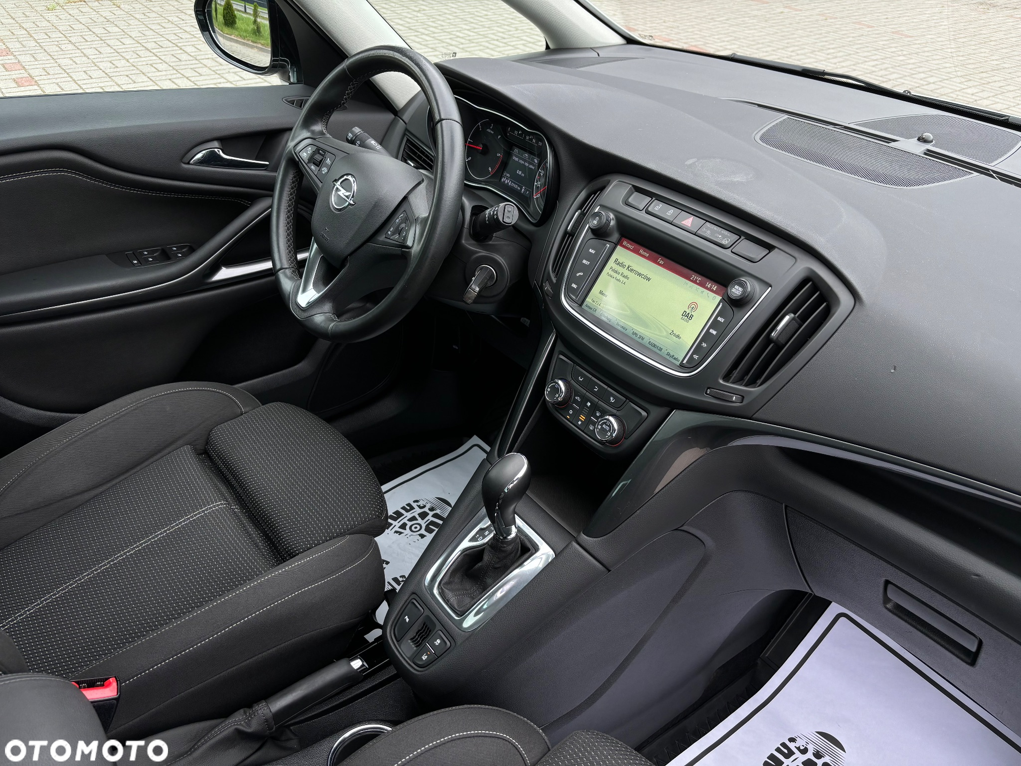 Opel Zafira Tourer 2.0 CDTI Automatik Business Innovation - 20