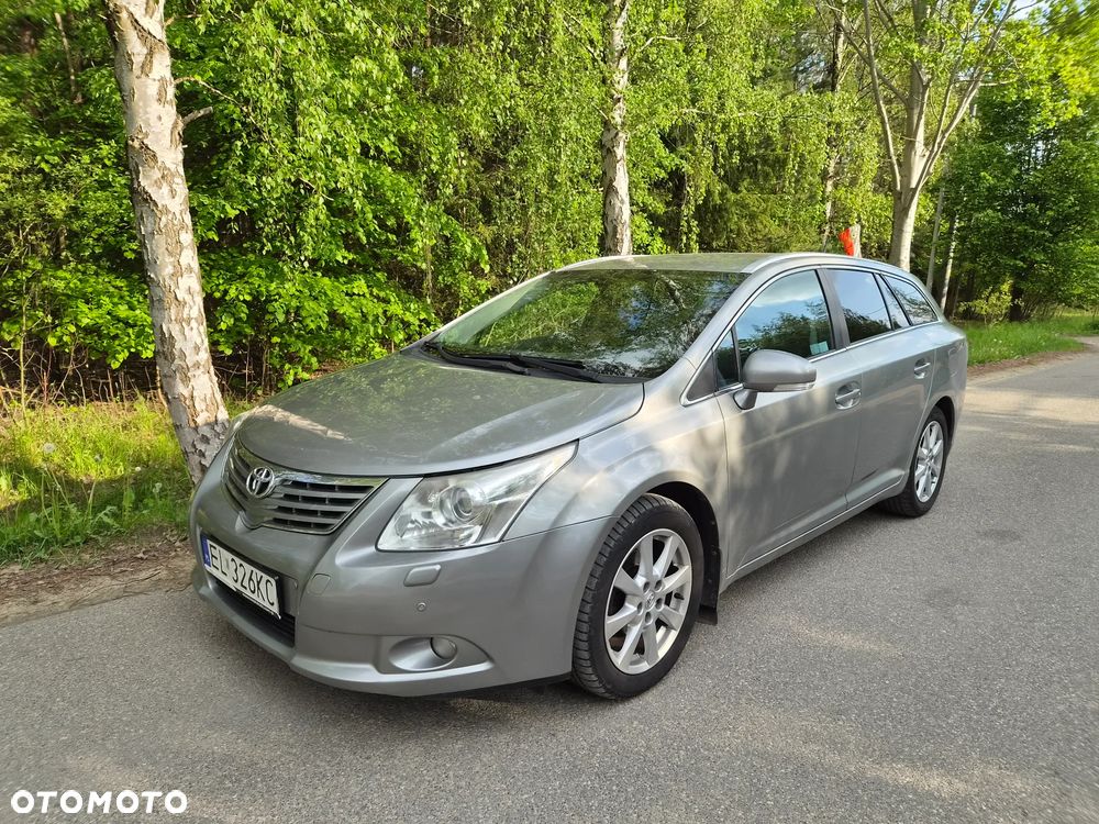 Toyota Avensis 2.0 D-4D Luna - 23