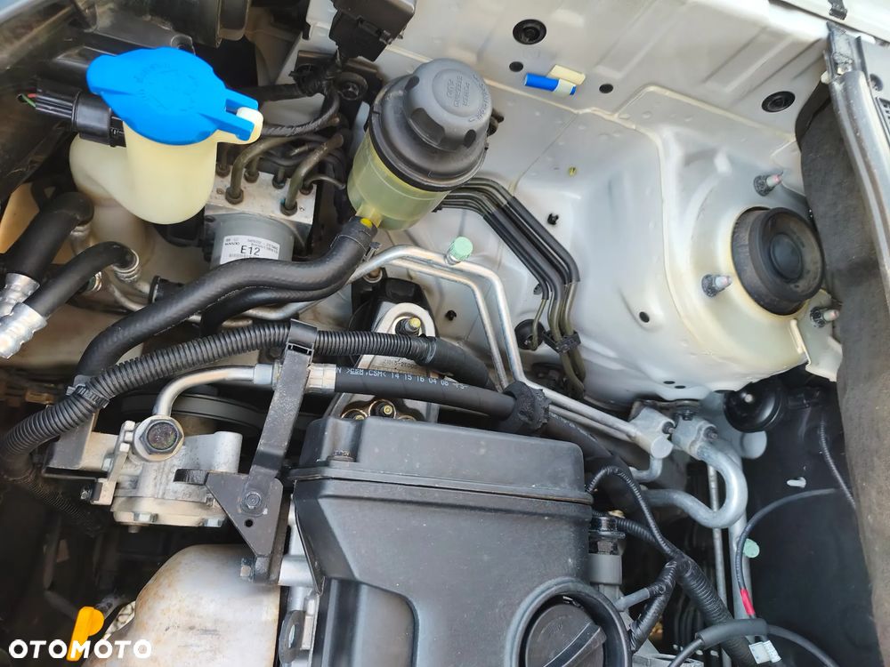 Hyundai Tucson 2.0 4WD GLS - 31