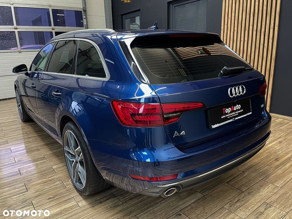 Audi A4 Avant 2.0 TDI Design - 10