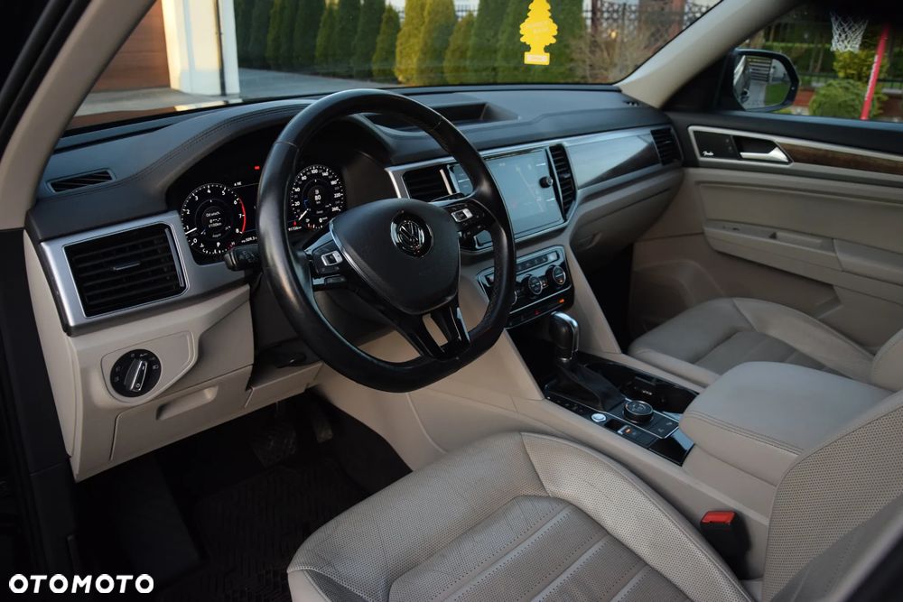 Volkswagen Atlas - 16