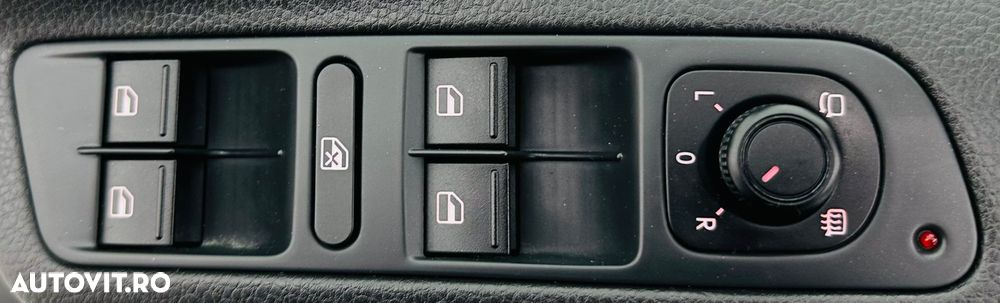 Volkswagen Tiguan 2.0 TDI SCR BlueMotion Technology Sport & Style - 11