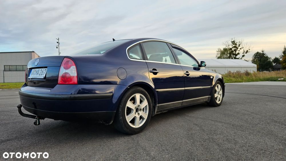 Volkswagen Passat 1.8T Basis - 20