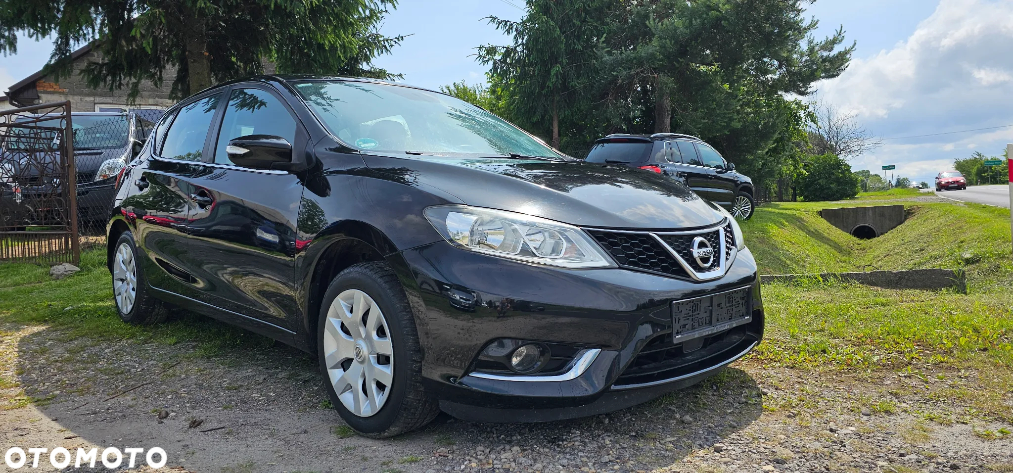 Nissan Pulsar - 2