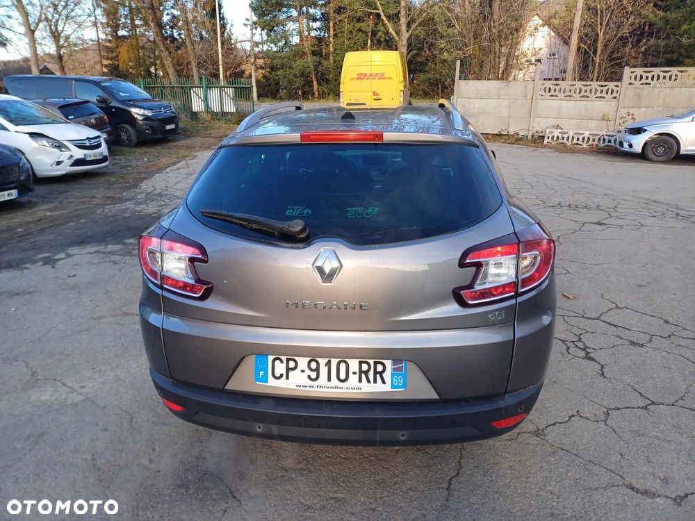 Renault Megane 1.5 dCi Dynamique EDC - 4