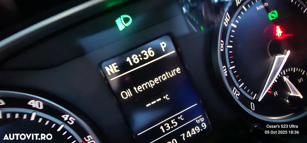 Skoda Octavia 2.0 TDI RS DSG - 8