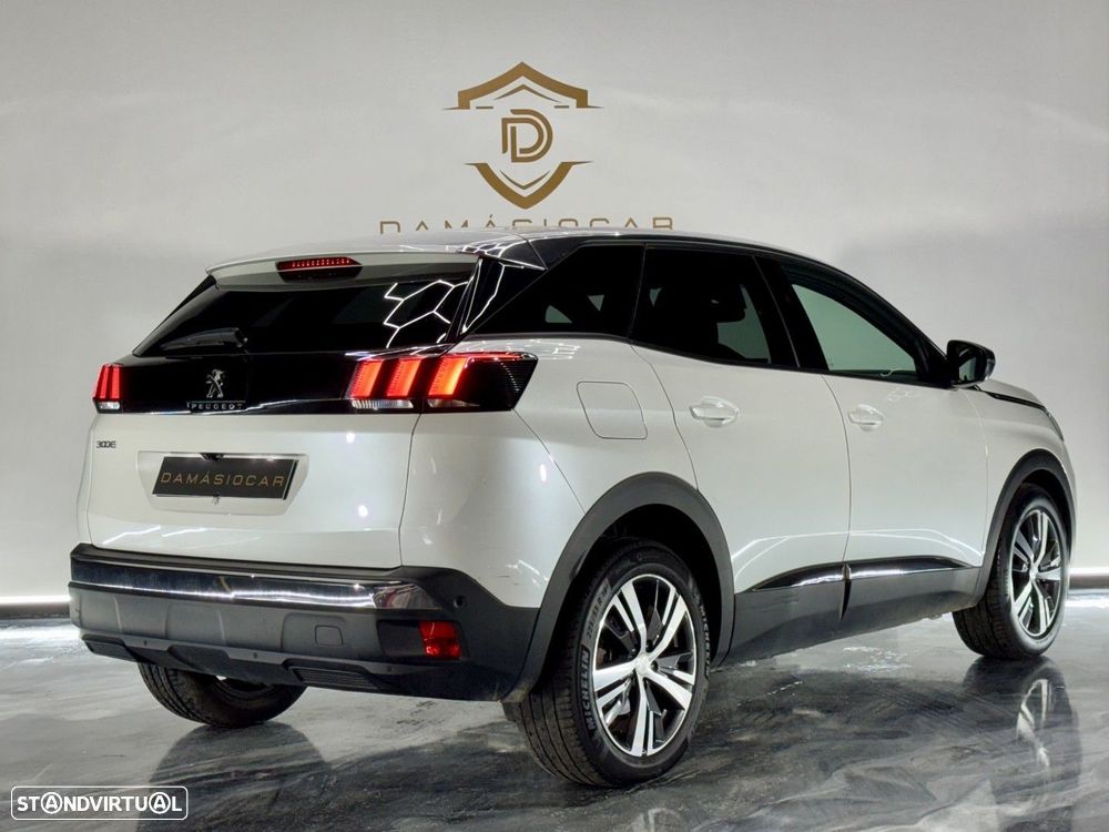 Peugeot 3008 1.5 BlueHDi Allure EAT8 - 4