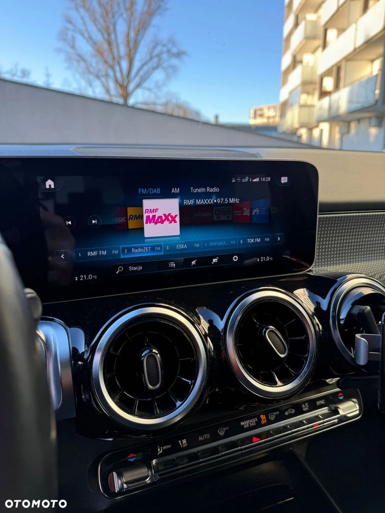 Mercedes-Benz GLB 200 d 4Matic 8G-DCT - 14