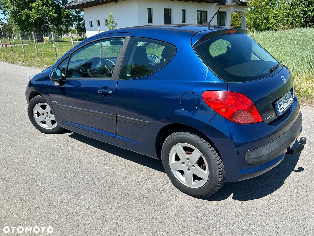Peugeot 207 1.4 16V Trendy - 31