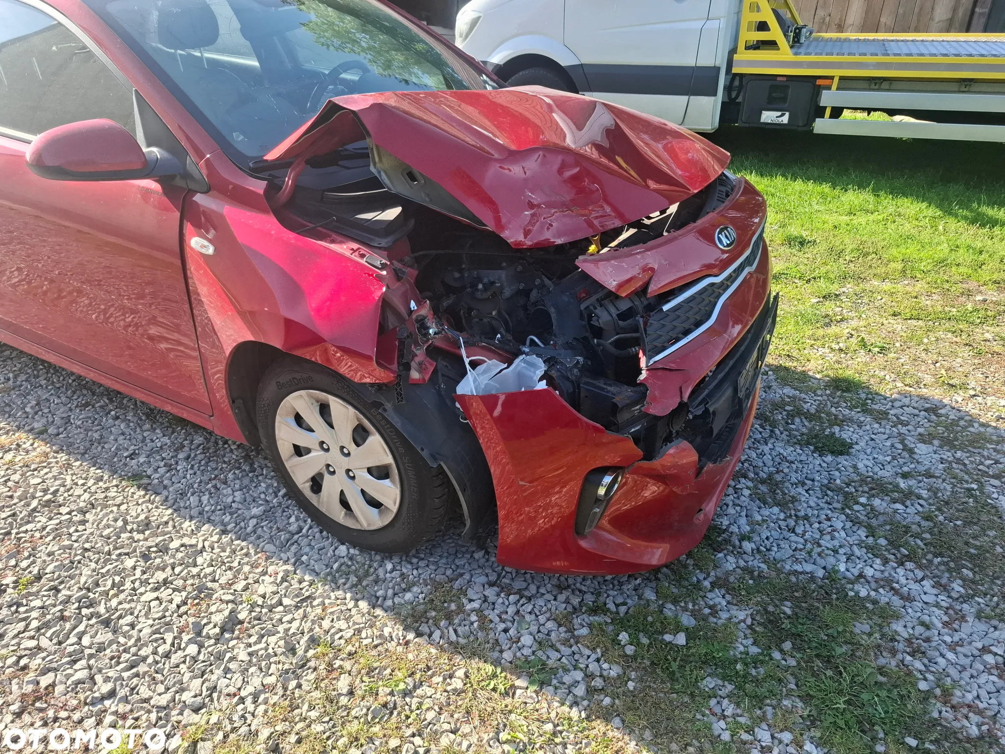 Kia Rio - 8