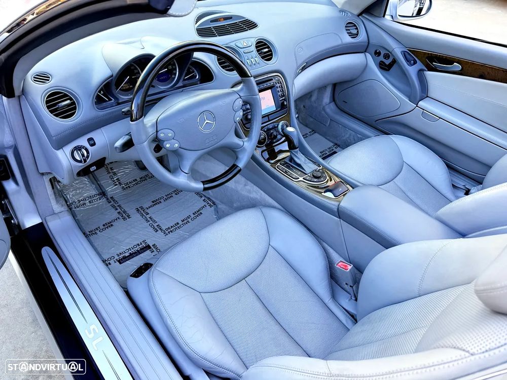 Mercedes-Benz SL 500 Standard - 23