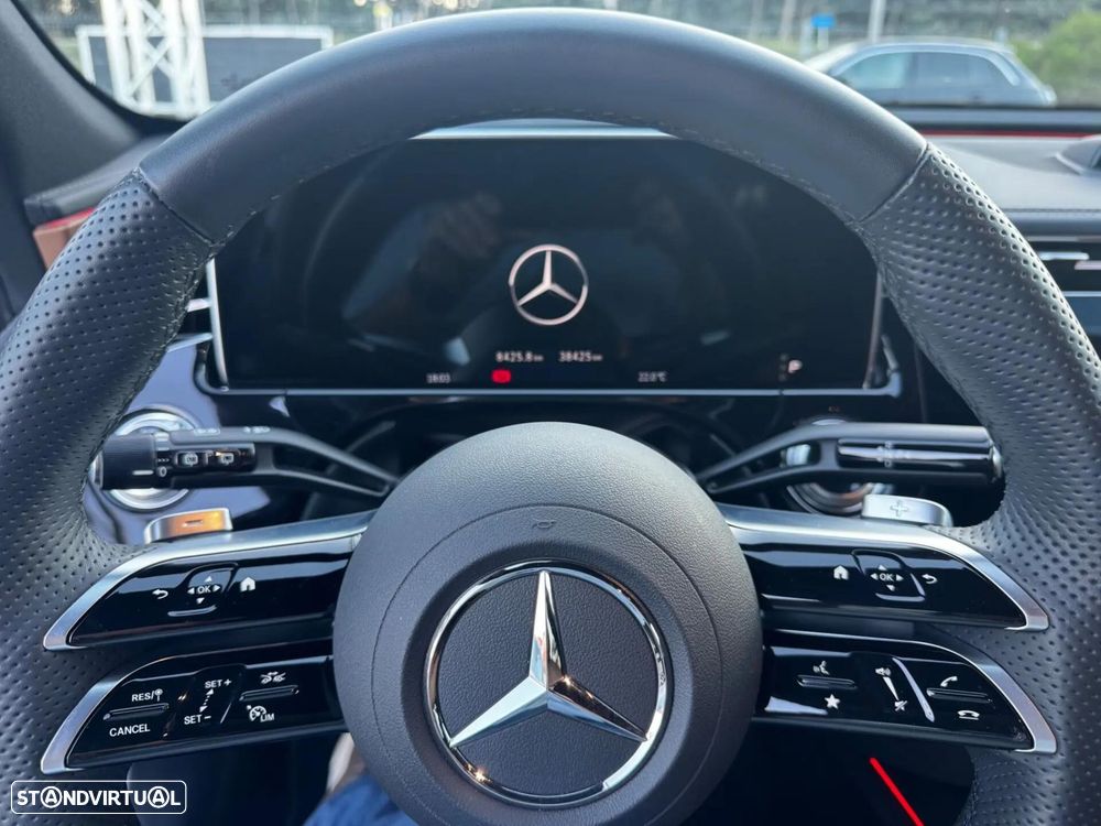 Mercedes-Benz E 300 - 11