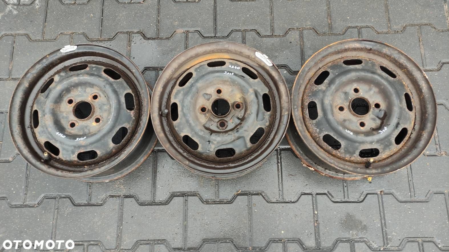 FELGI STALOWE 3 SZT 14' FI 54.1 TOYOTA YARIS I - 1
