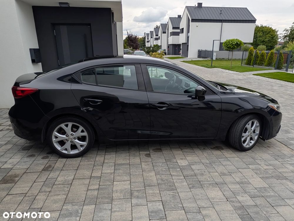 Mazda 3 - 9