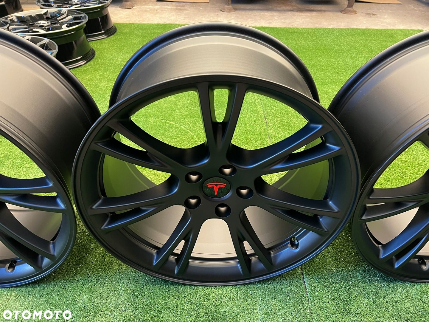 KOMPLET FELG FELGI ALU TESLA MODEL Y 19 5X114,3 ET45 ORYGINALNE IDEALNE - 11