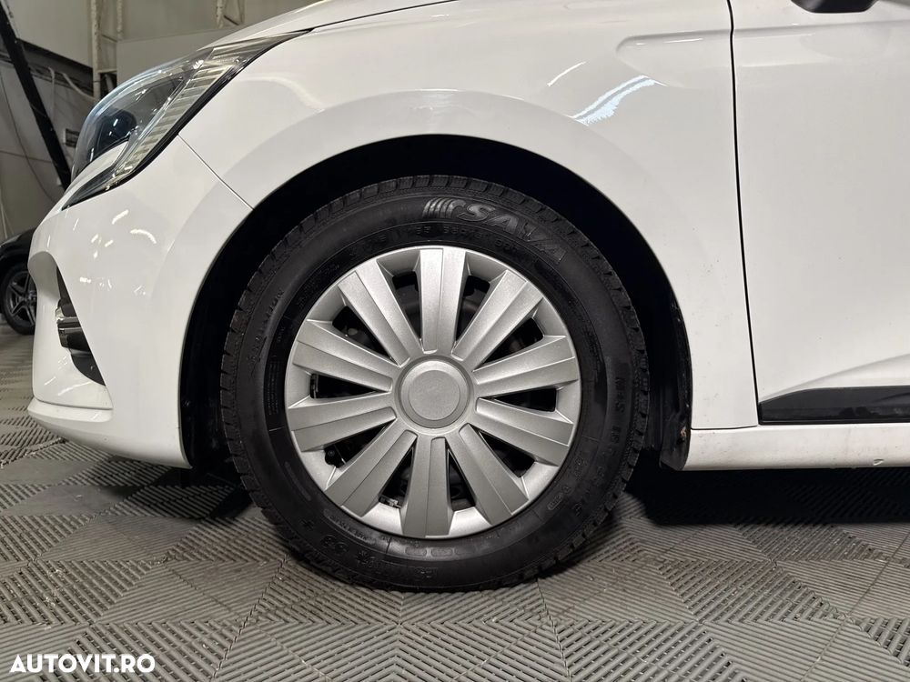 Renault Clio - 14