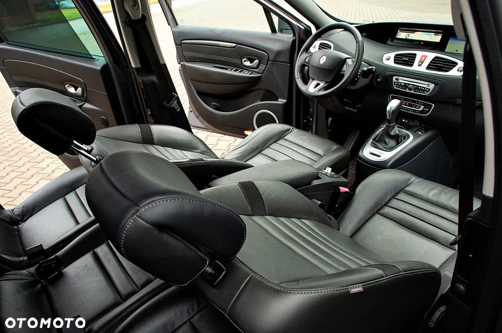 Renault Scenic 2.0 16V Privilege CVT - 22