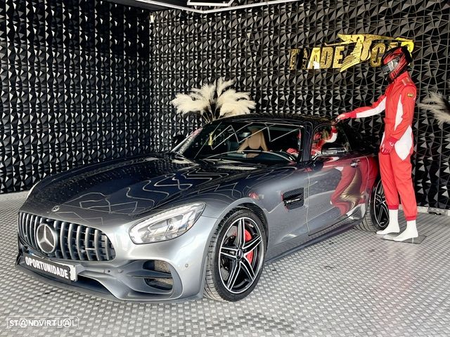 Mercedes-Benz AMG GT - 40