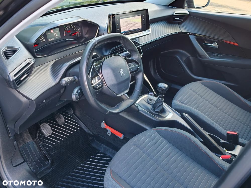 Peugeot 2008 BlueHDi 100 Allure - 31
